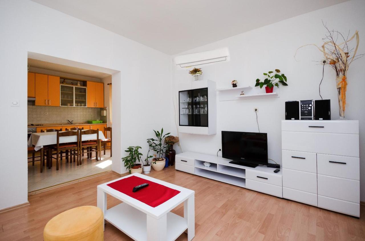 Apartment Ruza Лопар Екстериор снимка