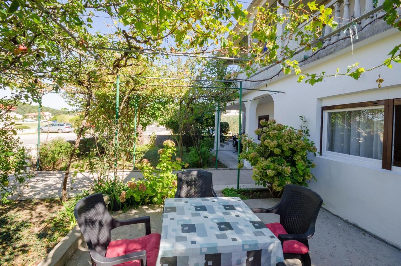 Apartment Ruza Лопар Екстериор снимка